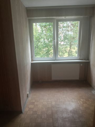 Mieszkanie 3-pokojowe Piotrków Trybunalski Belzatka, ul. Belzacka. Zdjęcie 1