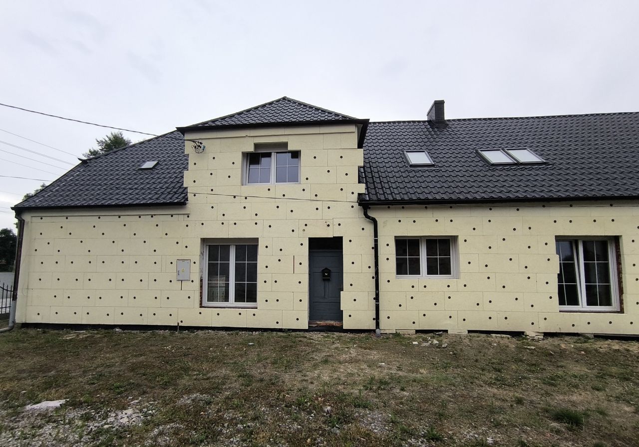 dom wolnostojący Mąkoszyce, ul. Kościelna. Zdjęcie 3