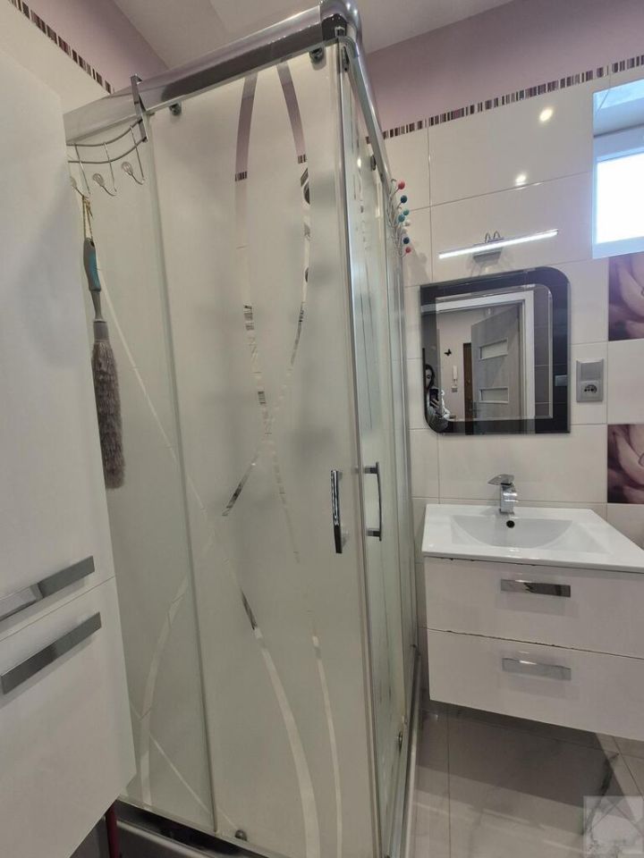 Mieszkanie 3-pokojowe Ostrów. Zdjęcie 12