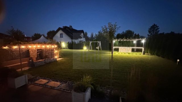 dom wolnostojący, 6 pokoi Błonie, ul. Stanisława Staszica. Zdjęcie 21