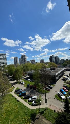 Mieszkanie 2-pokojowe Katowice os. Tysiąclecia, ul. Bolesława Chrobrego. Zdjęcie 1