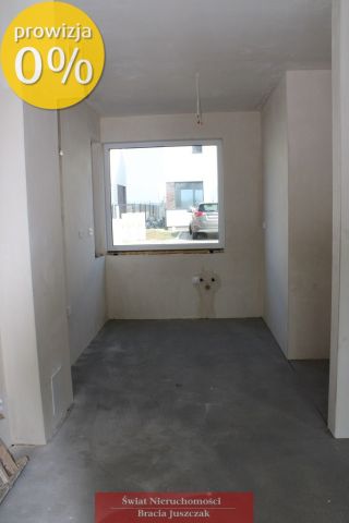 bliźniak, 4 pokoje Kryniczno. Zdjęcie 7