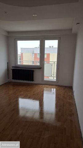 Mieszkanie 3-pokojowe Częstochowa Raków, ul. Żarecka. Zdjęcie 1