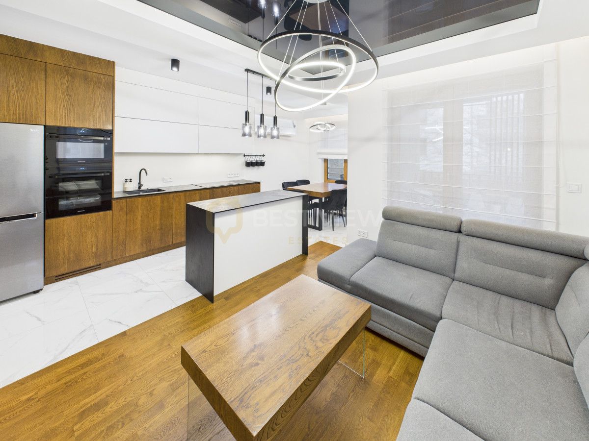 Mieszkanie 3-pokojowe Zamienie, ul. Arakowa. Zdjęcie 2