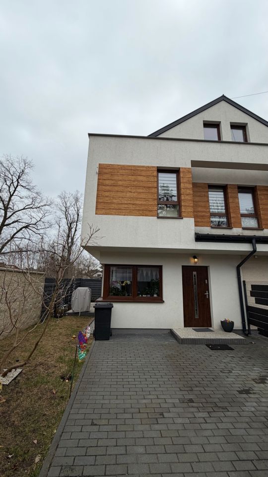 dom szeregowy, 3 pokoje Legionowo. Zdjęcie 5