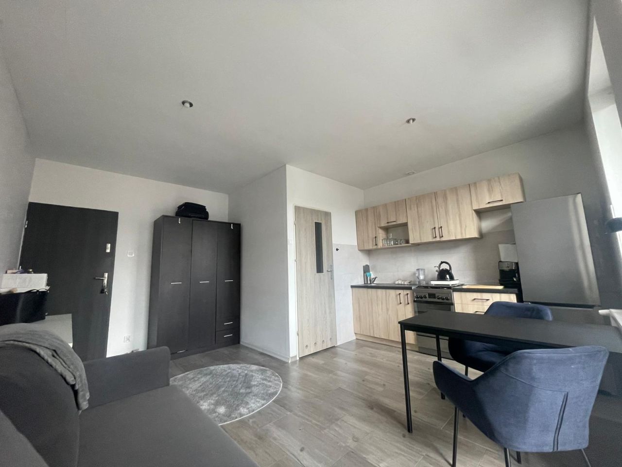 Mieszkanie 1-pokojowe Dąbrowa Górnicza Centrum, Pękalskich. Zdjęcie 1