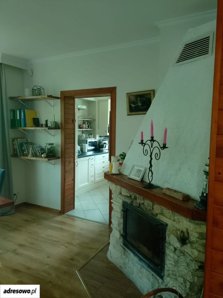 dom wolnostojący, 6 pokoi Karniowice. Zdjęcie 8