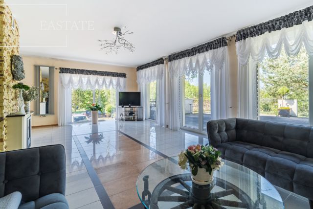 dom wolnostojący, 9 pokoi Tuchom, ul. Tęczowa. Zdjęcie 8