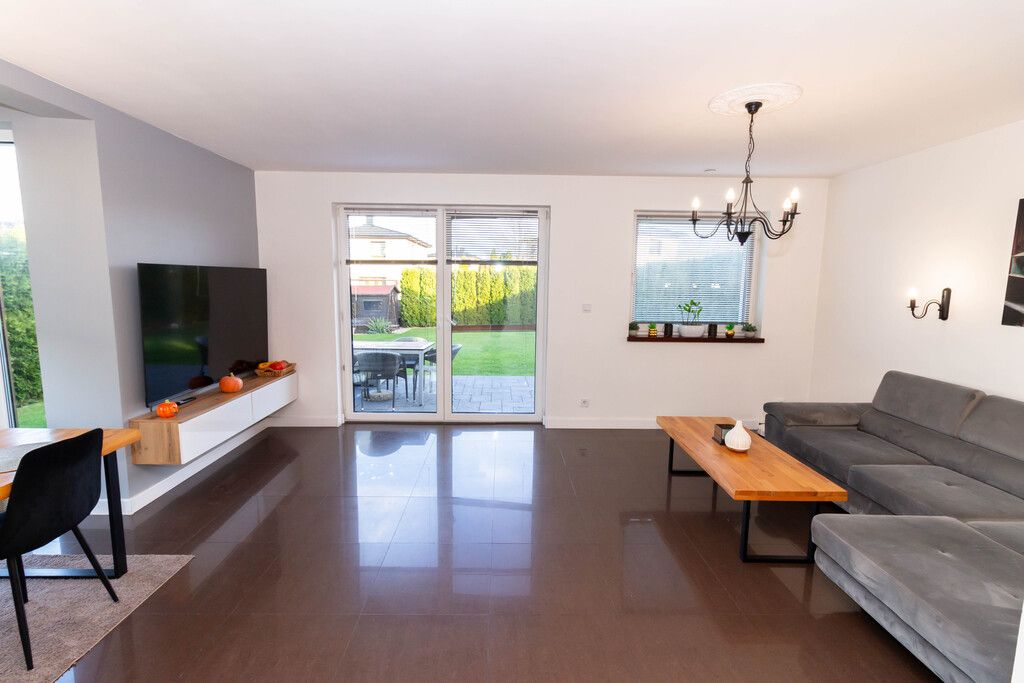 bliźniak, 4 pokoje Tarnowskie Góry, ul. Rumiankowa. Zdjęcie 17