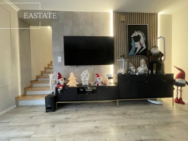 dom szeregowy, 5 pokoi Marki. Zdjęcie 3