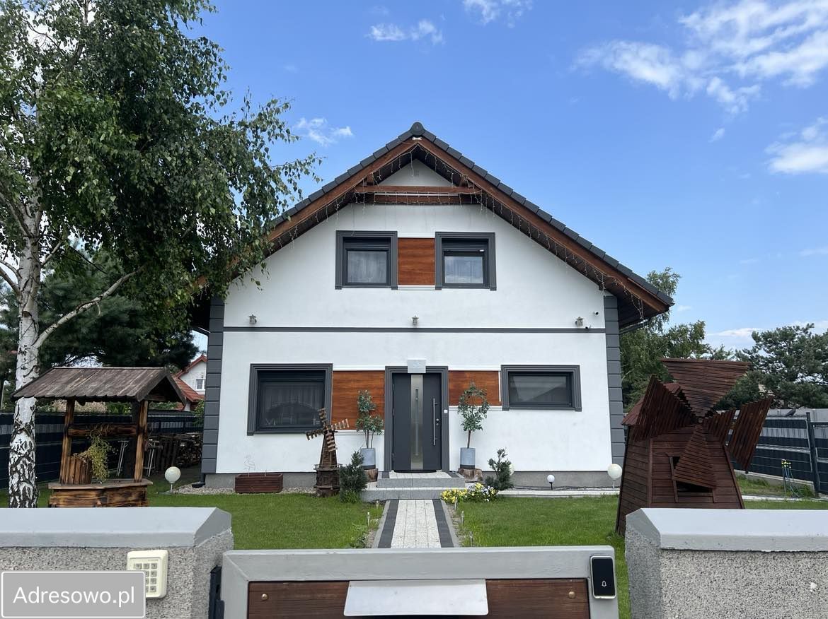 dom wolnostojący, 5 pokoi Rynarzewo, ul. Strażacka