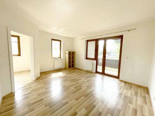 Mieszkanie 3-pokojowe Rumia Centrum, ul. Rodziewiczówny. Zdjęcie 1