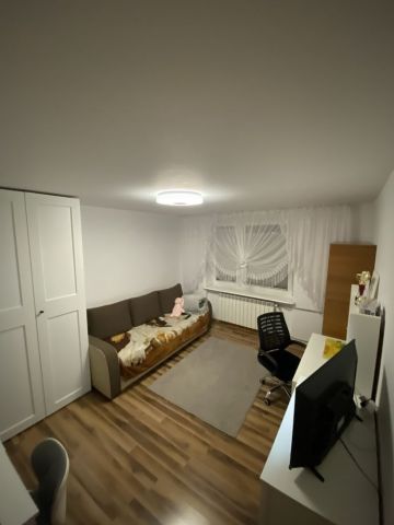 Mieszkanie 3-pokojowe Tczów. Zdjęcie 1