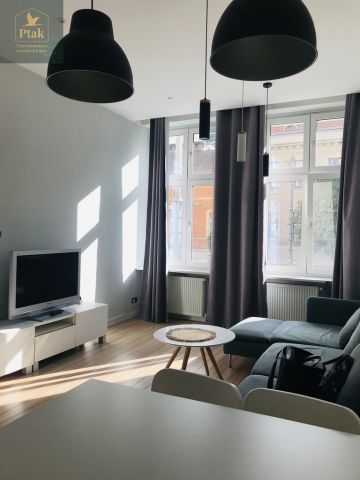 Mieszkanie 2-pokojowe Poznań Centrum, ul. Podgórna. Zdjęcie 1