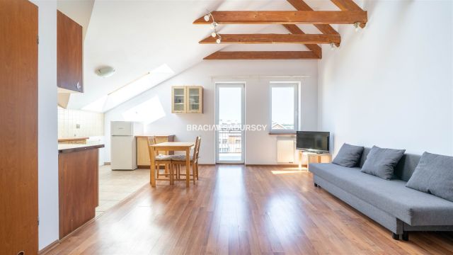 Mieszkanie 1-pokojowe Kraków Krowodrza, ul. Eljasza Walerego Radzikowskiego. Zdjęcie 3