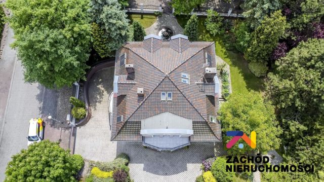 dom wolnostojący, 7 pokoi Zielona Góra Jędrzychów. Zdjęcie 4