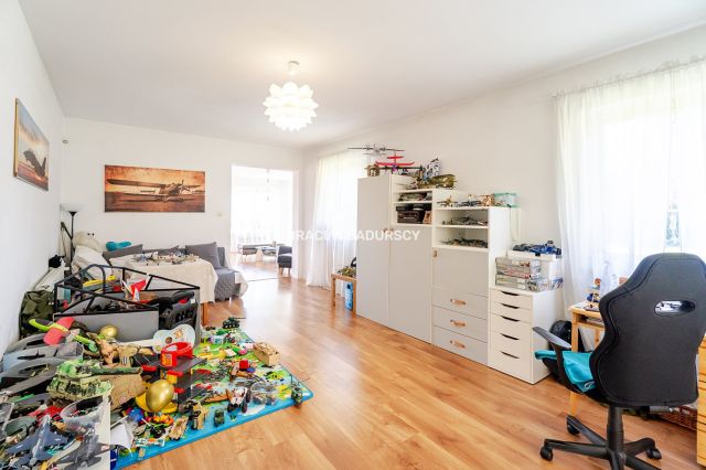 dom wolnostojący, 7 pokoi Kraków Zwierzyniec, ul. Księcia Józefa. Zdjęcie 31