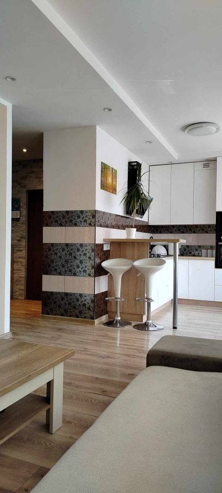 Mieszkanie 2-pokojowe Zabrze Centrum, ul. Jana Kochanowskiego. Zdjęcie 3