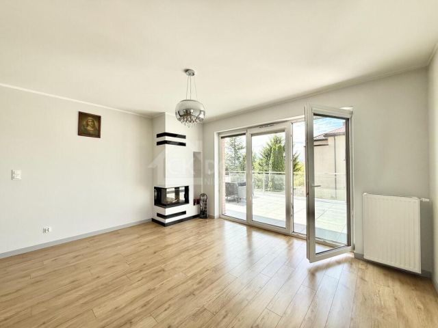 Mieszkanie 5-pokojowe Kielce Nowy Folwark, ul. Gustawa Morcinka. Zdjęcie 4