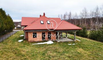 dom wolnostojący, 6 pokoi Strażów