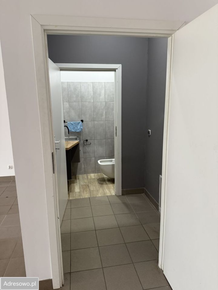 Lokal Puck, ul. Topolowa. Zdjęcie 2