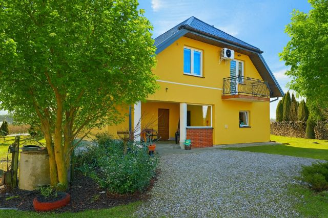 dom wolnostojący Kębło. Zdjęcie 1