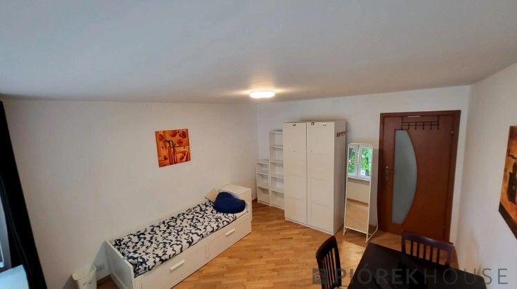 Mieszkanie 3-pokojowe Warszawa Włochy, al. Krakowska. Zdjęcie 2