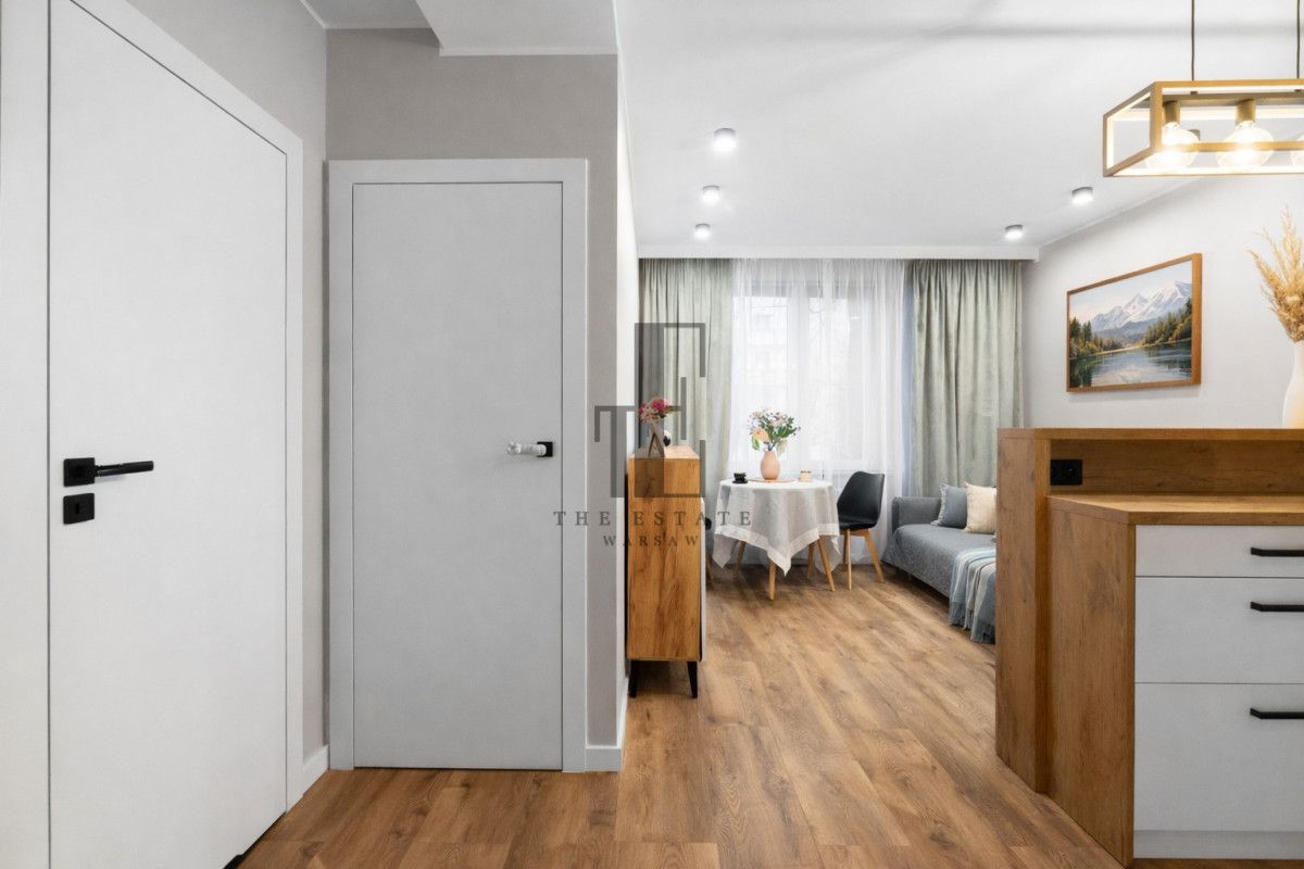 Mieszkanie 2-pokojowe Warszawa Śródmieście, ul. gen. Władysława Andersa. Zdjęcie 2