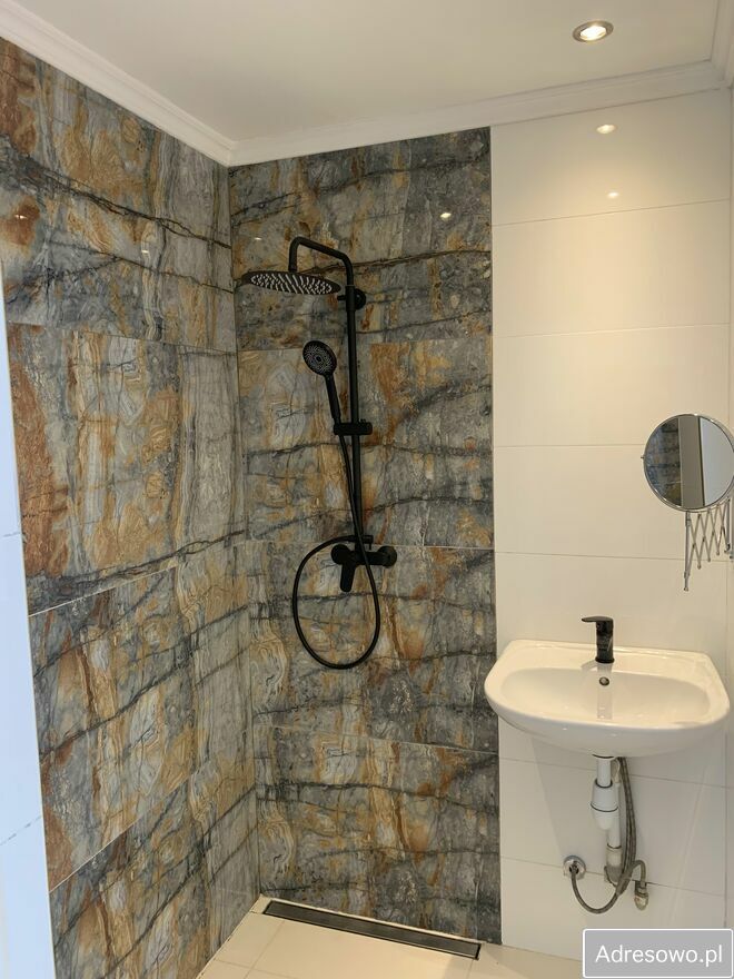 Mieszkanie 4-pokojowe Skierniewice, ul. Mikołaja Kopernika. Zdjęcie 4