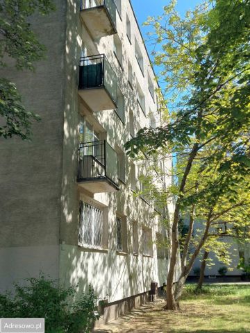 Mieszkanie 3-pokojowe Warszawa Bródno, ul. Wybrańska. Zdjęcie 1