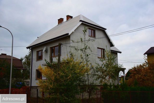 dom wolnostojący, 6 pokoi Płock, ul. Chabrowa. Zdjęcie 1