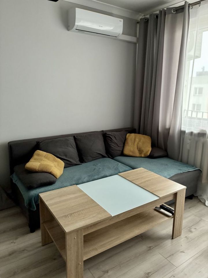 Mieszkanie 3-pokojowe Żory. Zdjęcie 4