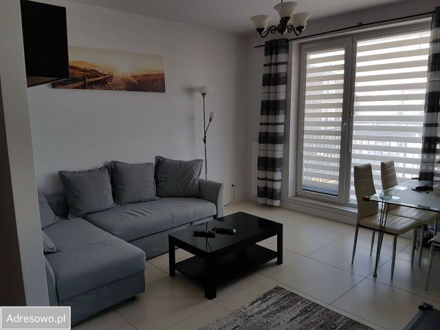 Mieszkanie 2-pokojowe Warszawa Wawer, ul. Klimontowska. Zdjęcie 1