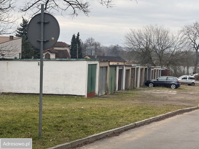 Garaż/miejsce parkingowe Myszków, ul. 1 Maja. Zdjęcie 1