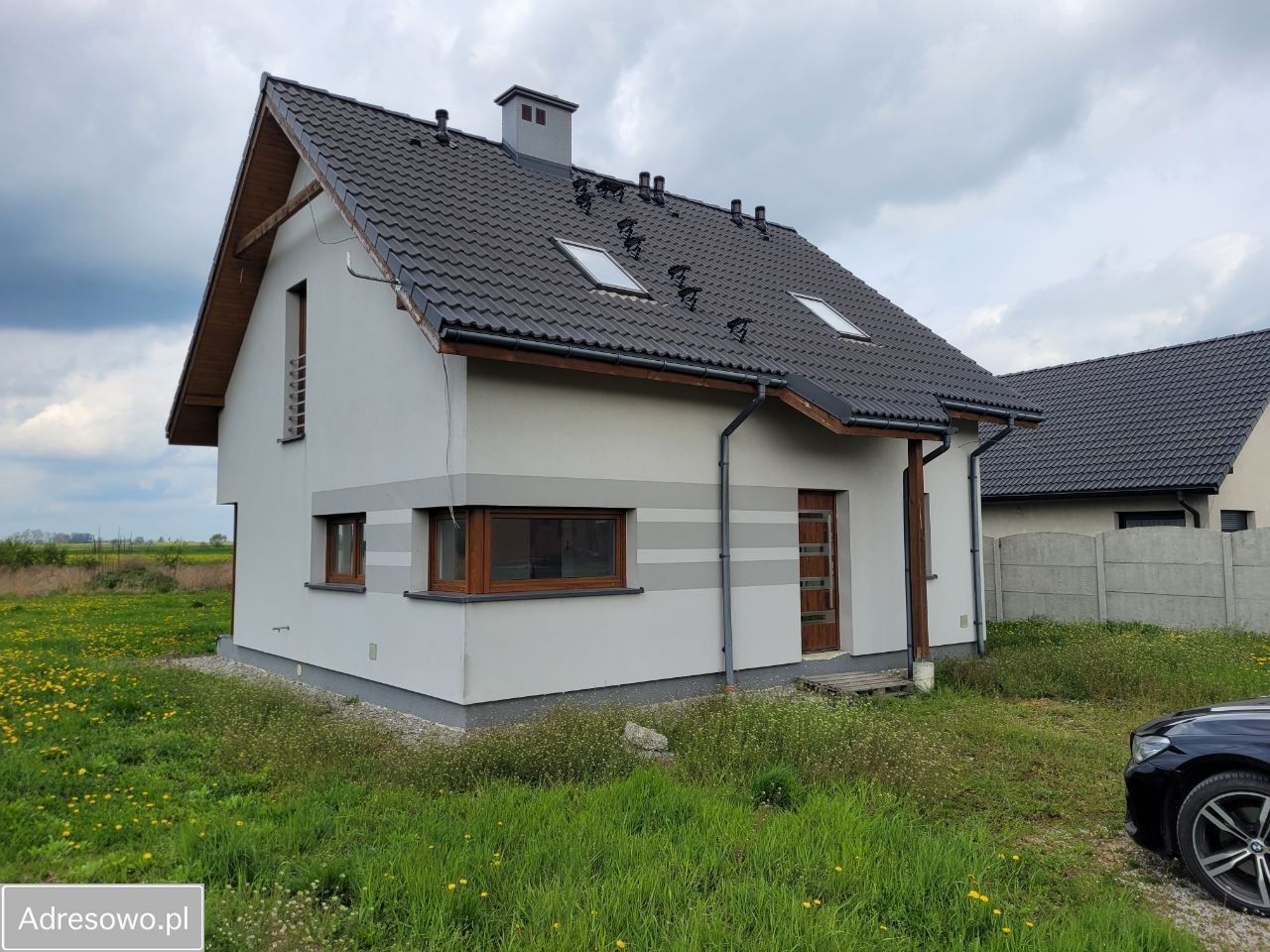 dom wolnostojący, 5 pokoi Wiązów