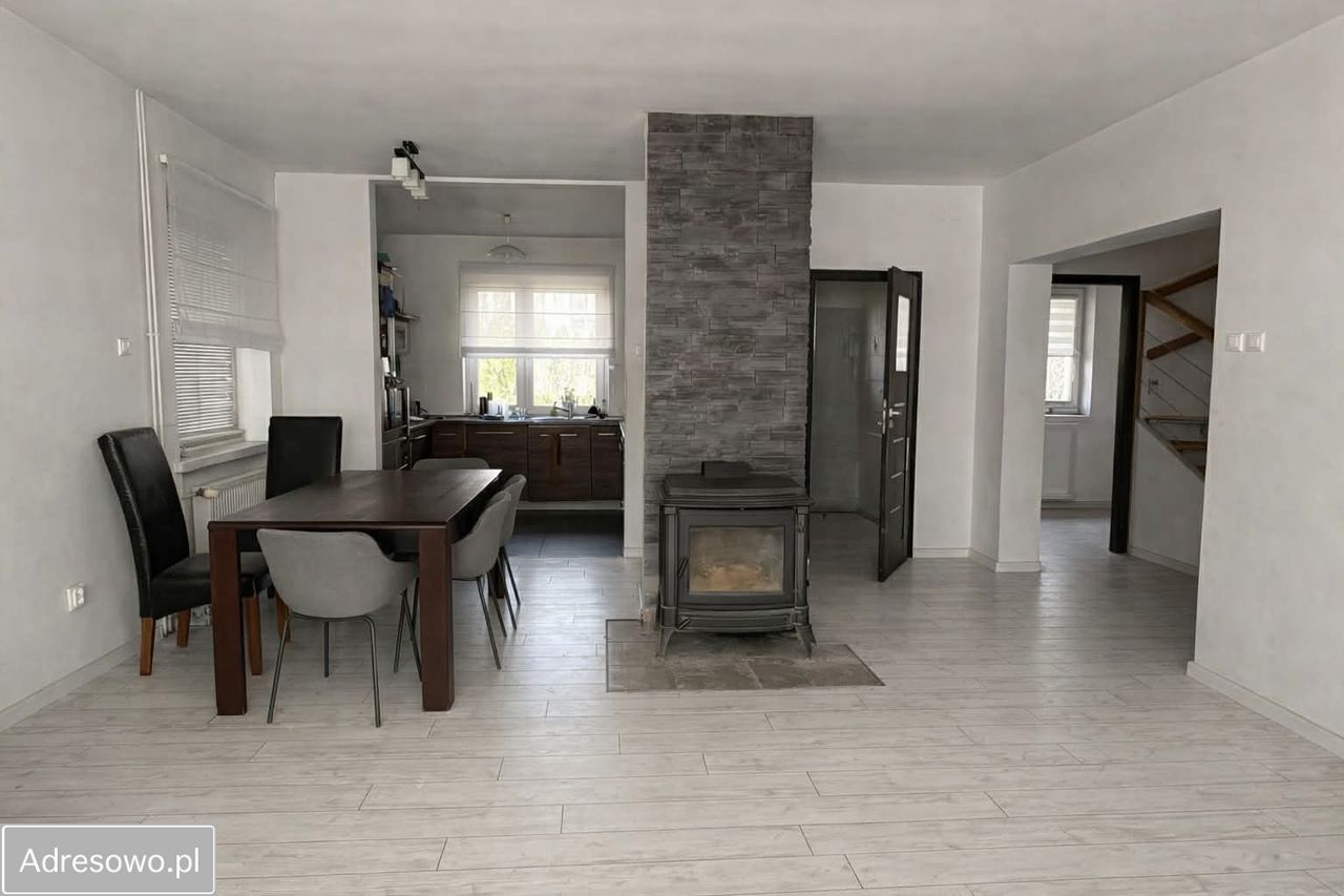 bliźniak, 5 pokoi Toruń Wrzosy. Zdjęcie 3