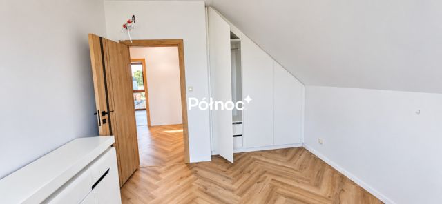 dom wolnostojący, 5 pokoi Niemodlin, ul. Słoneczna. Zdjęcie 6