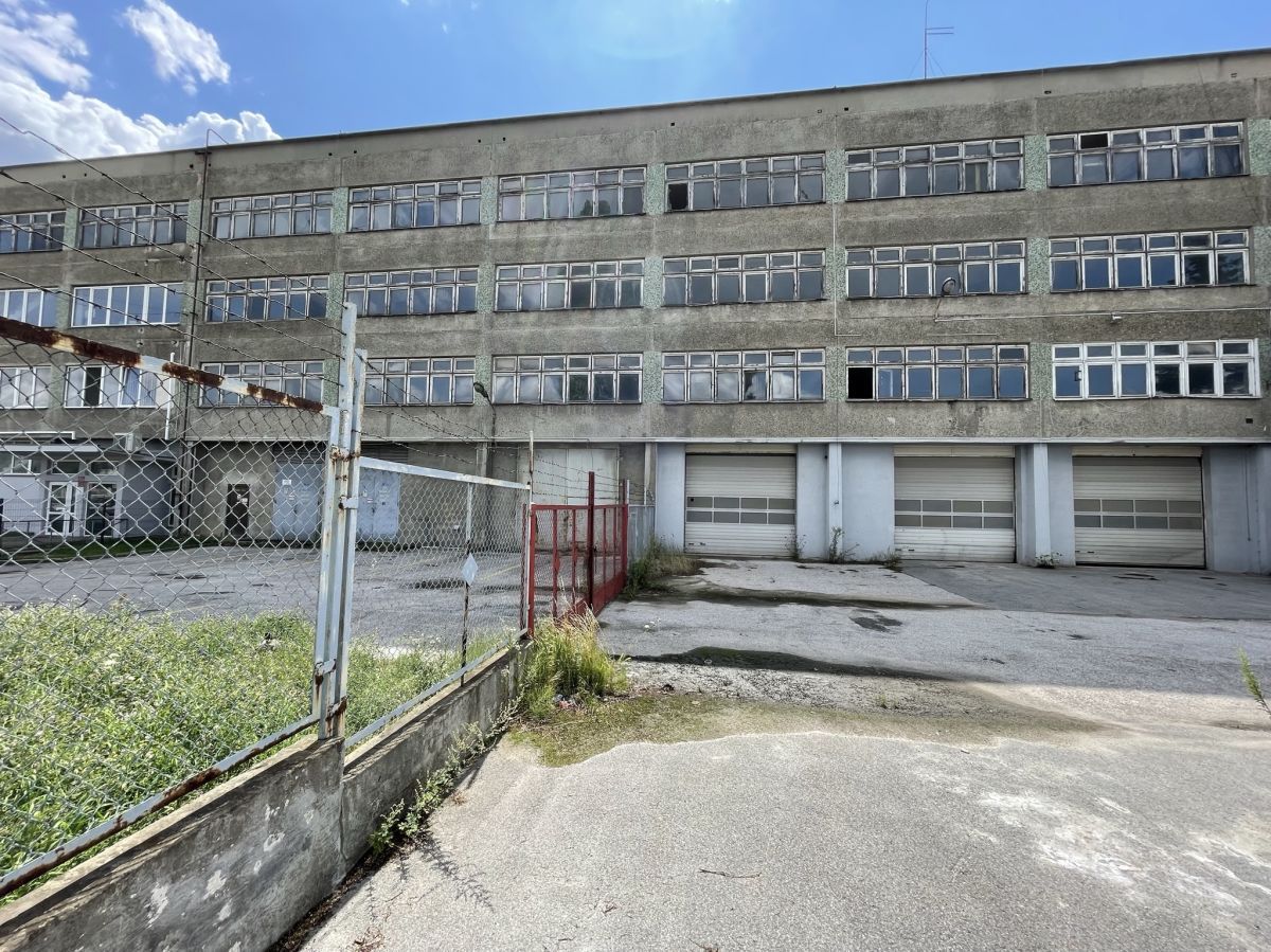 Biuro Radom Gołębiów, ul. Marii Fołtyn. Zdjęcie 7