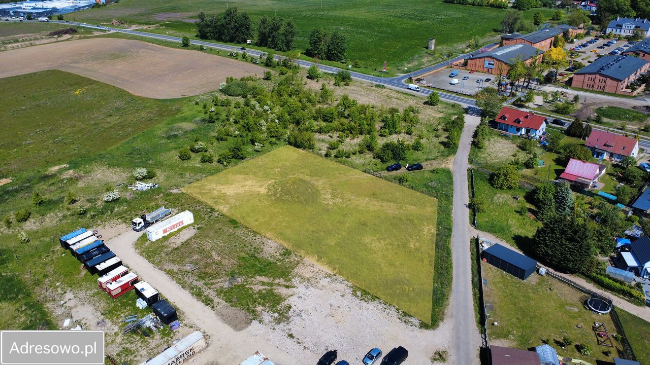 Działka inwestycyjna Skarbimierzyce, ul. Powiewna. Zdjęcie 1
