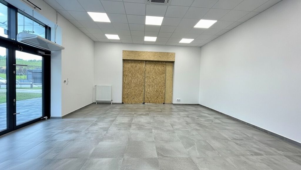 Biuro Rzeszów, rondo im. Żołnierzy 10 Sudeckiej Dywizji Piechoty. Zdjęcie 9