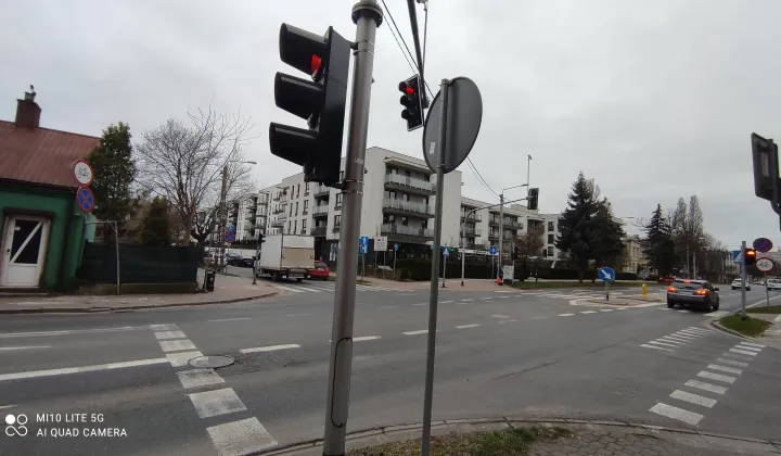 Działka inwestycyjna Pruszków Centrum, ul. Komorowska