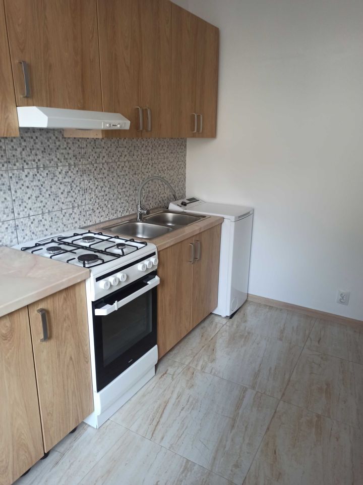 Mieszkanie 2-pokojowe Warszawa Ursus, pl. 1905 Roku. Zdjęcie 5