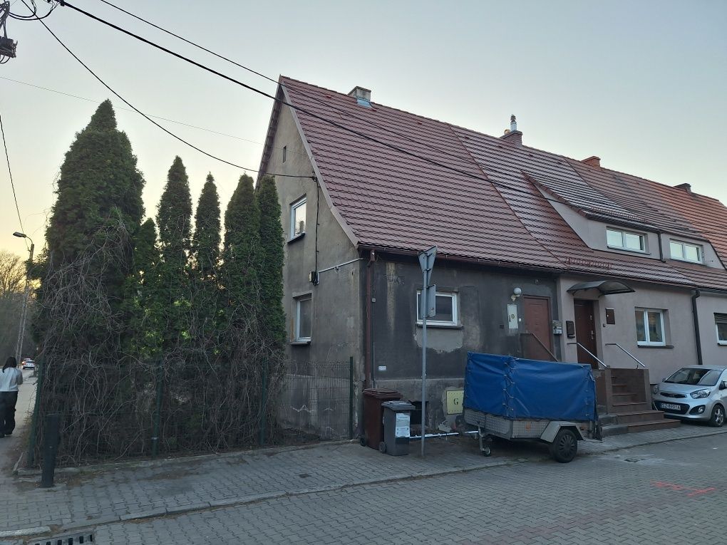 bliźniak Zabrze Centrum, ul. Powstańców Śląskich. Zdjęcie 1