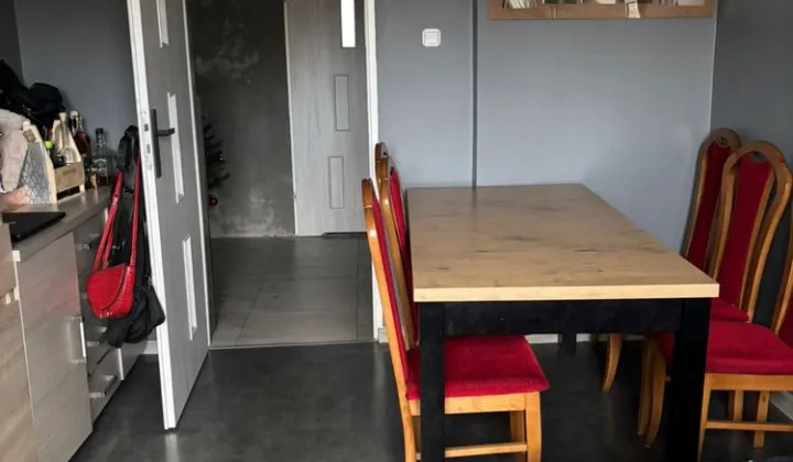 Mieszkanie 3-pokojowe Święta