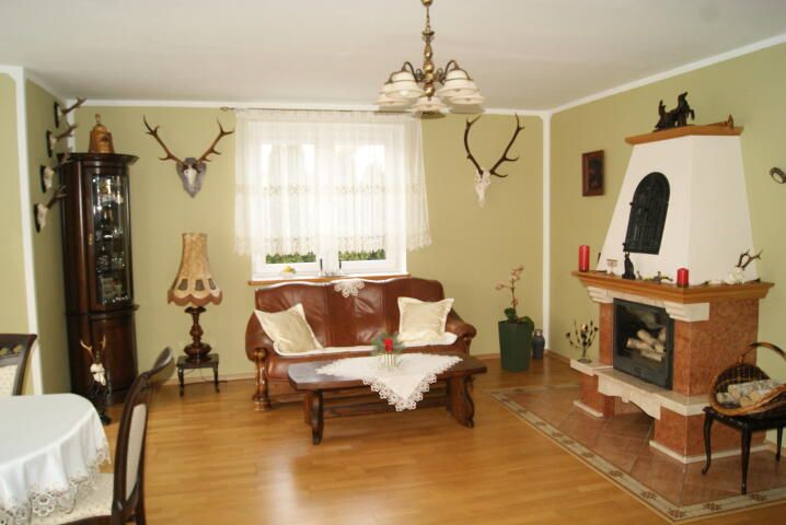 dom wolnostojący, 5 pokoi Piecki, ul. Zwycięstwa. Zdjęcie 3