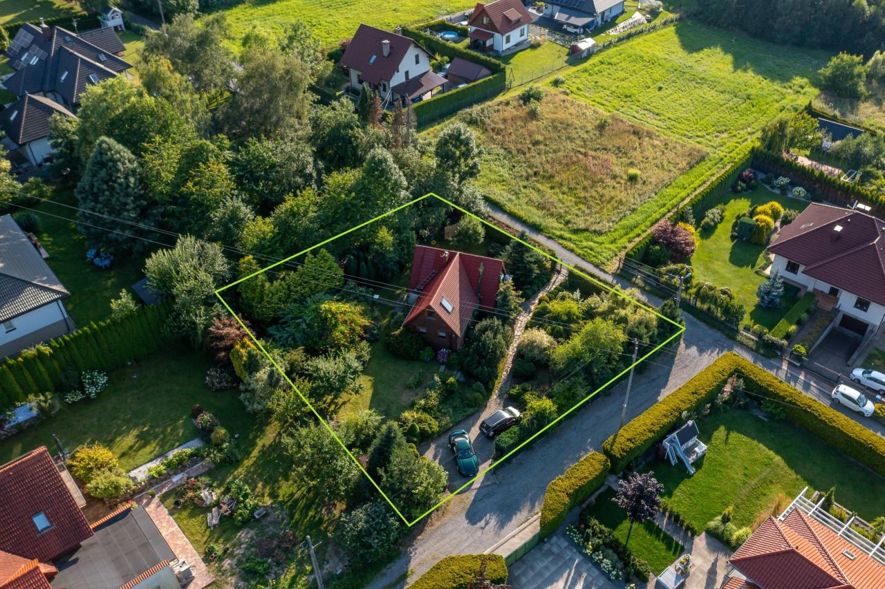dom wolnostojący, 4 pokoje Bielsko-Biała Lipnik, ul. Jachtowa. Zdjęcie 2