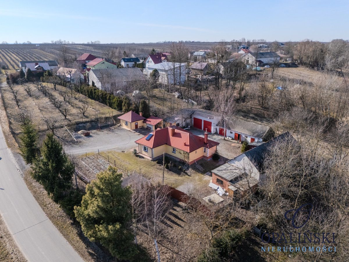 dom wolnostojący, 2 pokoje Usarzów. Zdjęcie 16