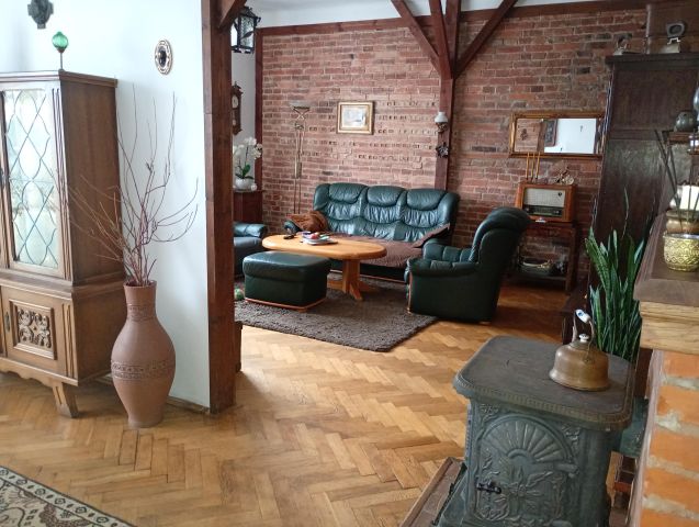 Mieszkanie 4-pokojowe Skarżysko-Kamienna Dolna Kamienna, ul. 1 Maja. Zdjęcie 1