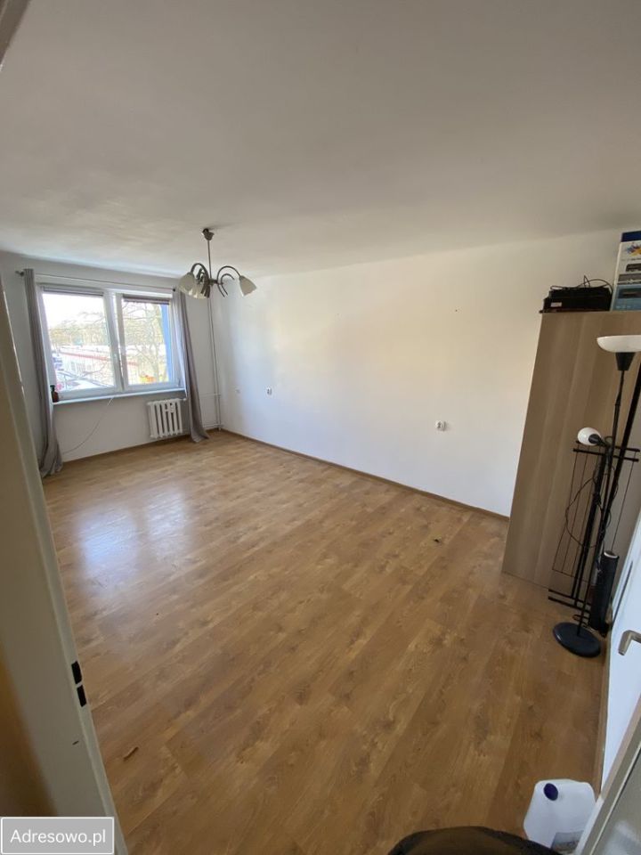 Mieszkanie 1-pokojowe Tomaszów Mazowiecki, ul. Bartosza Głowackiego. Zdjęcie 4