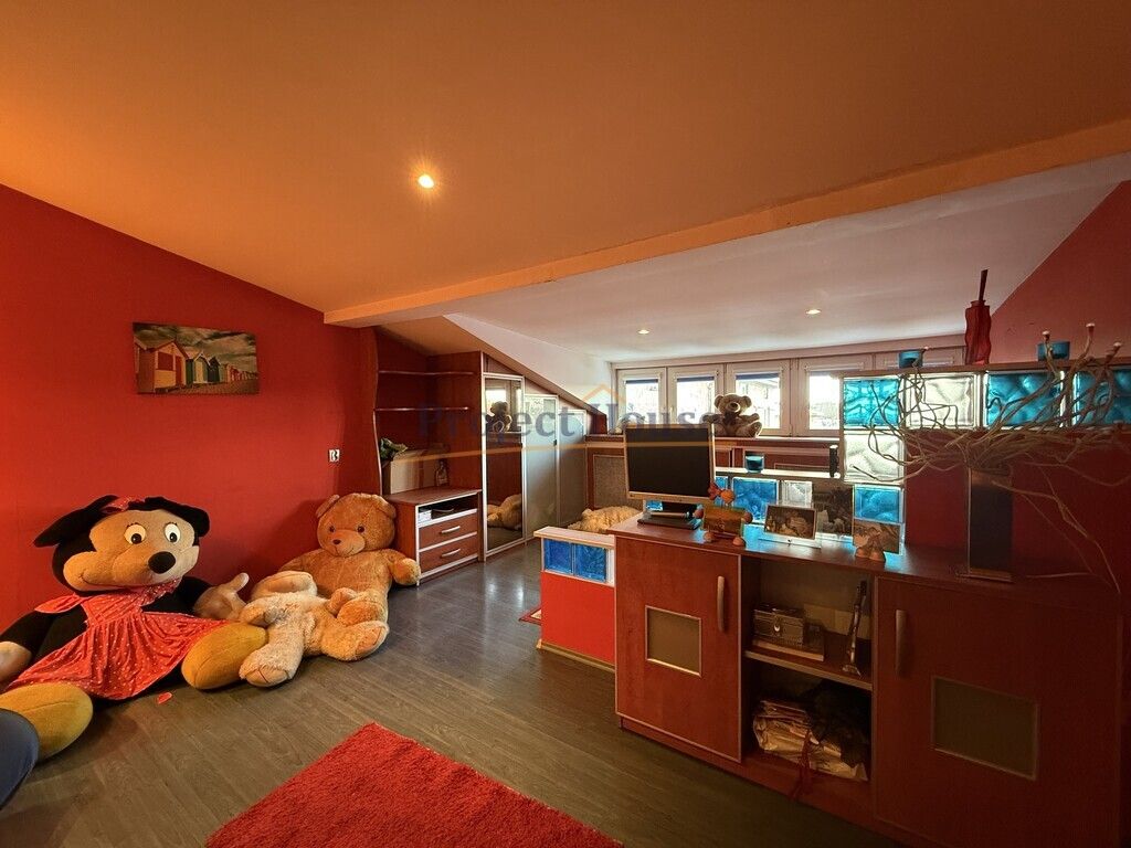 dom wolnostojący, 5 pokoi Zgierz, ul. Łódzka. Zdjęcie 9